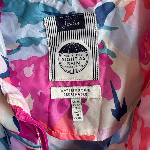 Joules women’s Right as Rain floral jacket - Picture 4 of 4